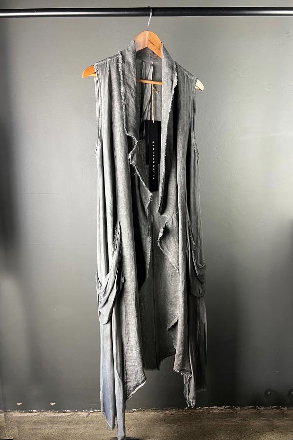 Sanctemuerte Long Gilet in Grey